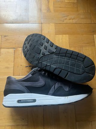Nike Air Max 1 Essential Talla 44.5