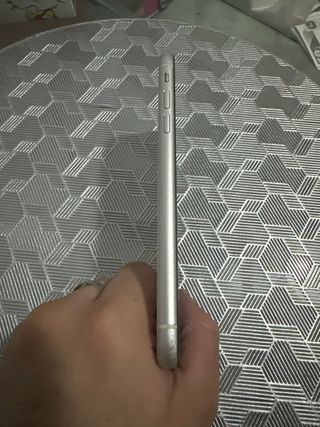 iPhone XR bianco per pezzi