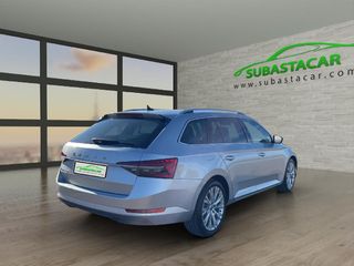 SKODA SuperB SuperB Combi 2.0 TDI 110kW (150CV) DSG Style