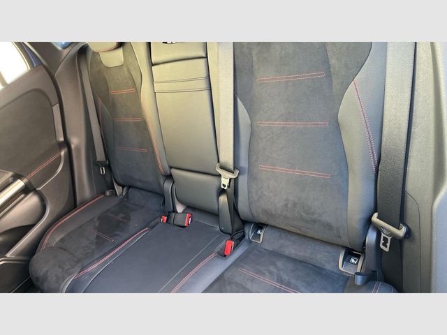 Mercedes Benz GLA GLA 200 D