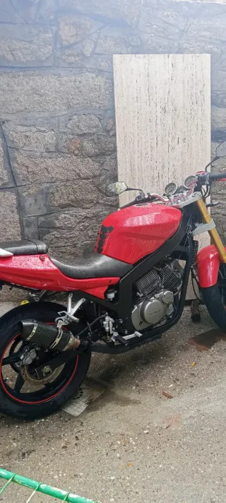 Moto Hyosung Comet GT650I