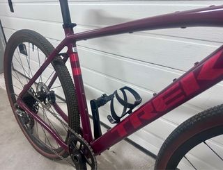 Bicicleta Gravel Trek Checkpoint