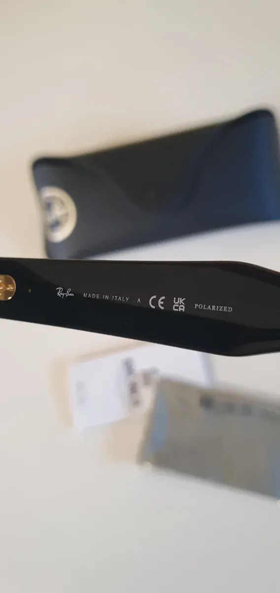 Gafas Ray-Ban Lukas RB4454 Polarizadas Negras