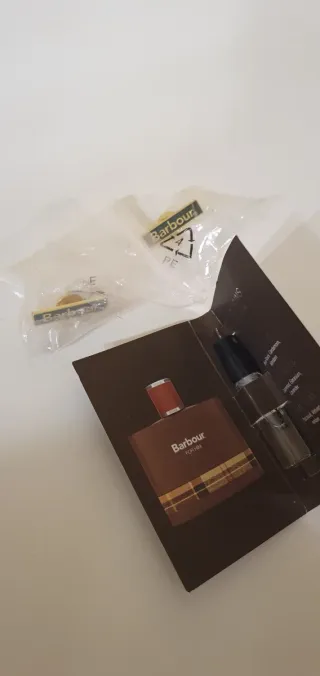 2 Pines Barbour Dorados + Probador Perfume