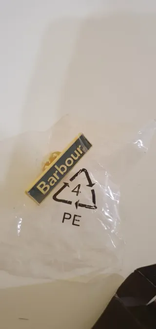 2 Pines Barbour Dorados + Probador Perfume