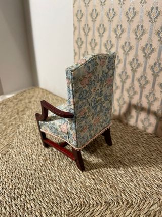 Poltrona braccioli legno dollhouse floreale