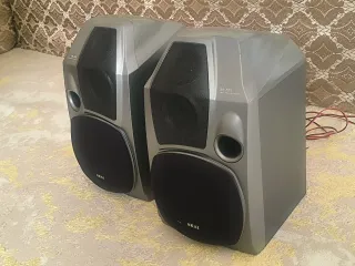 2 Altavoces Akai SR-603