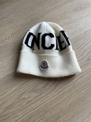Berretto Moncler Bianco Nero