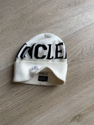 Berretto Moncler Bianco Nero