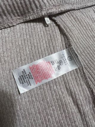 Completo grigio maglia e pantaloni