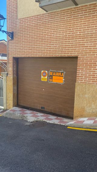 Garaje en Calle Concejo (coche pequeño)