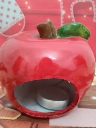 Portacandele natalizio a forma di mela