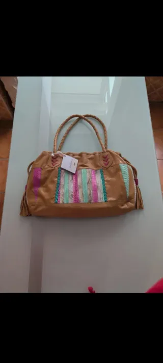 Bolso de cuero artesanal multicolor