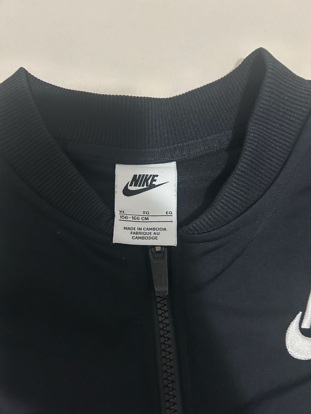 Chándal Nike niña negro