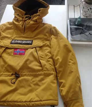 Abrigo Napapijri Amarillo
