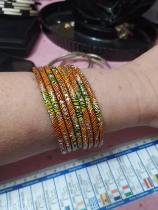 Lotto 8 bracciali donna