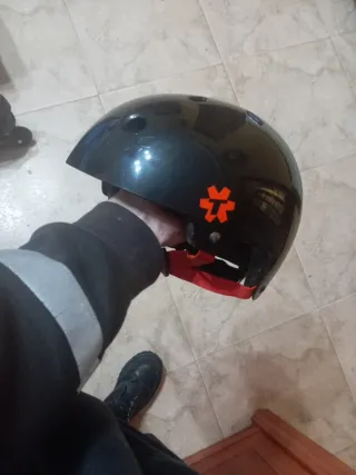 Patines Talla 40-41 Casco rodilleras y muñequeras