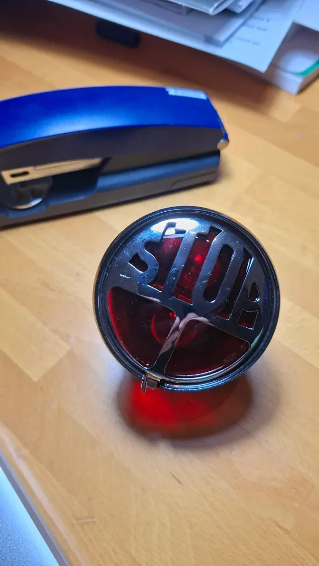 Luce posteriore per moto classica STOP