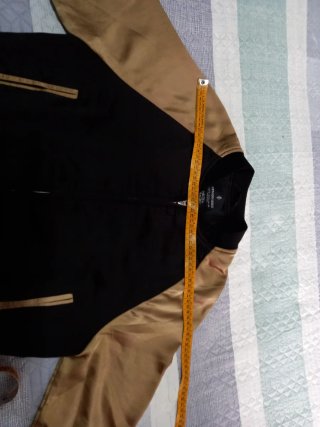 Chaqueta bomber Game of Thrones negra y dorada