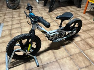 Bici de equilibrio infantil Husqvarna