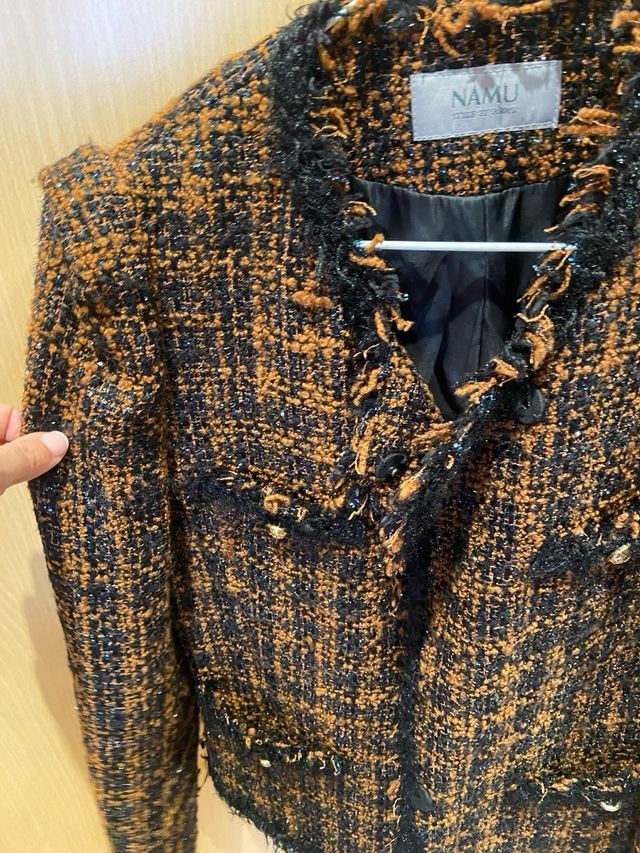 Chaqueta Tweed NAMU Negro Naranja