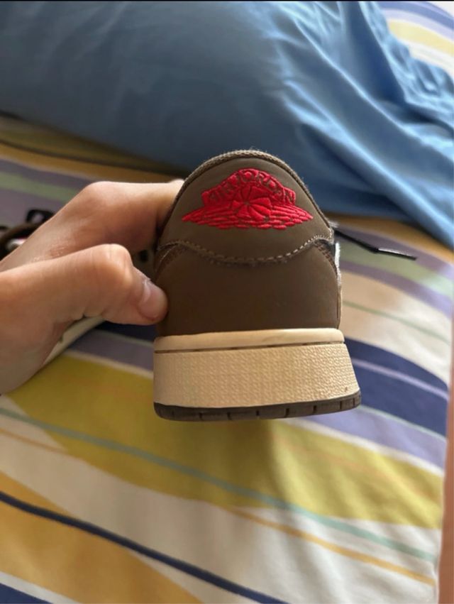 Nike Air Jordan 1 Low X Travis Scott