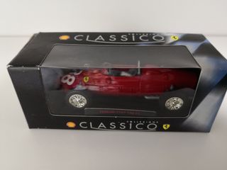 Lote de 13 FERRARI a escala