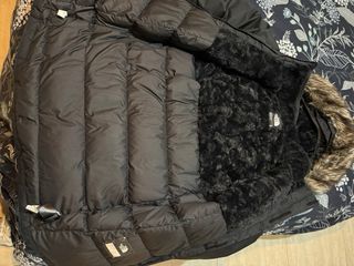 Parka chica plumón negra