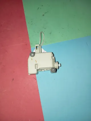 Motor Cierre Portón Seat Ibiza