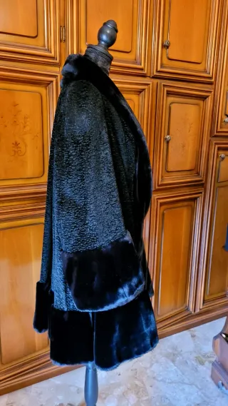 Cappotto Astrakan Nero