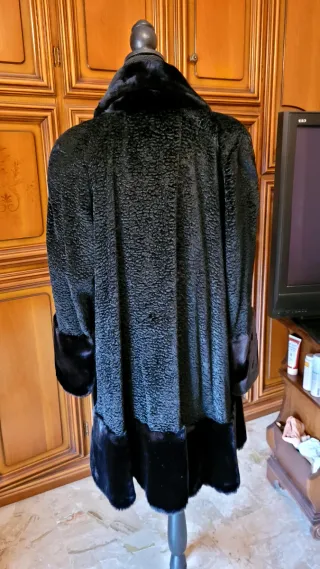 Cappotto Astrakan Nero