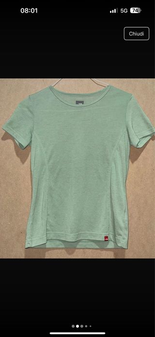 T-shirt The North Face verde taglia M
