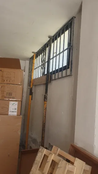 Rejas de Hierro macizo.