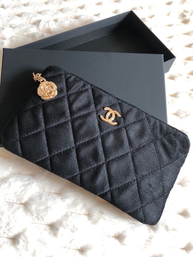 Necesser Chanel Nero e Oro