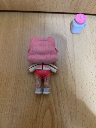 Muñeca LOL Surprise con accesorios pelo rosa