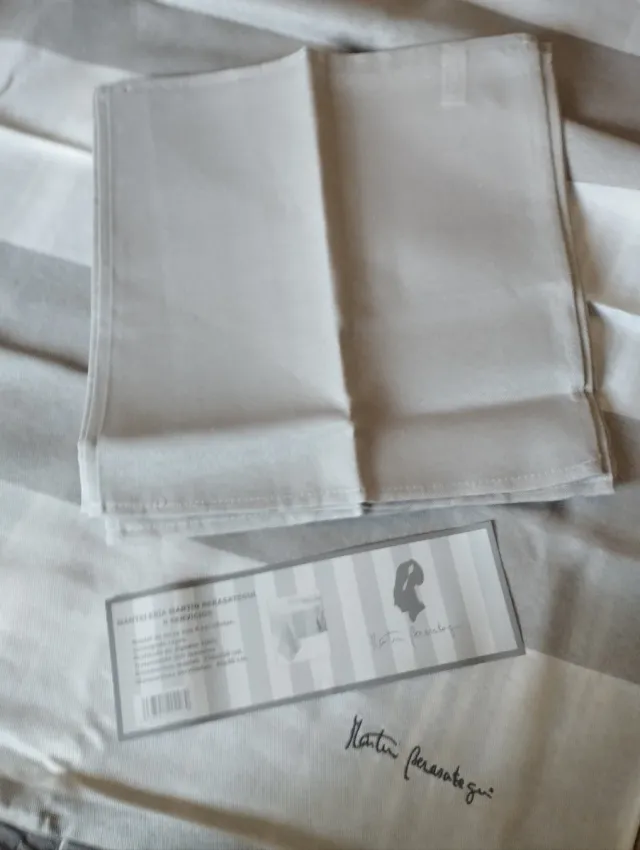 Mantel de mesa rayas gris y blanco