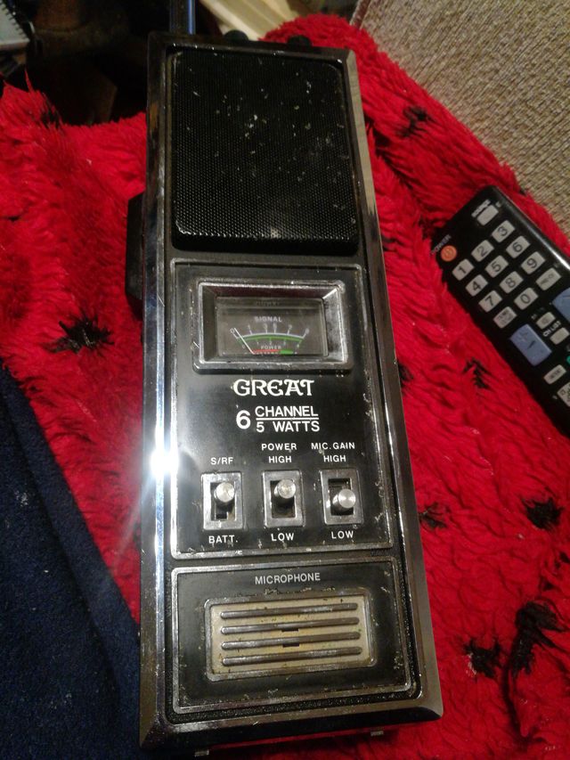 Walkie Talkie GREAT GT417 CB 11 Metros 6 Canales