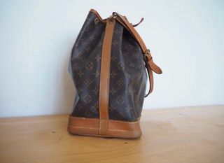 Bolso Louis Vuitton Petit Noé Marrón