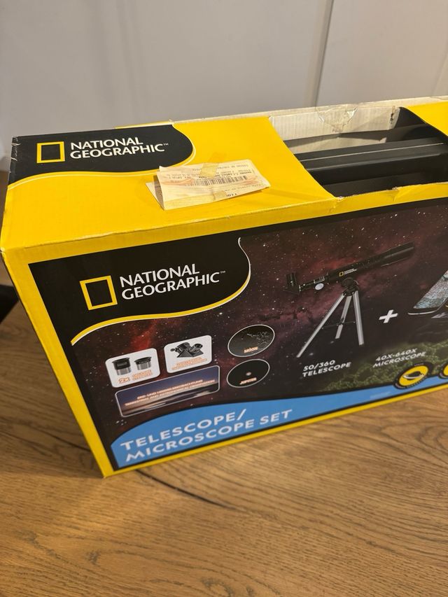 National Geographic Telescopio e Microscopio