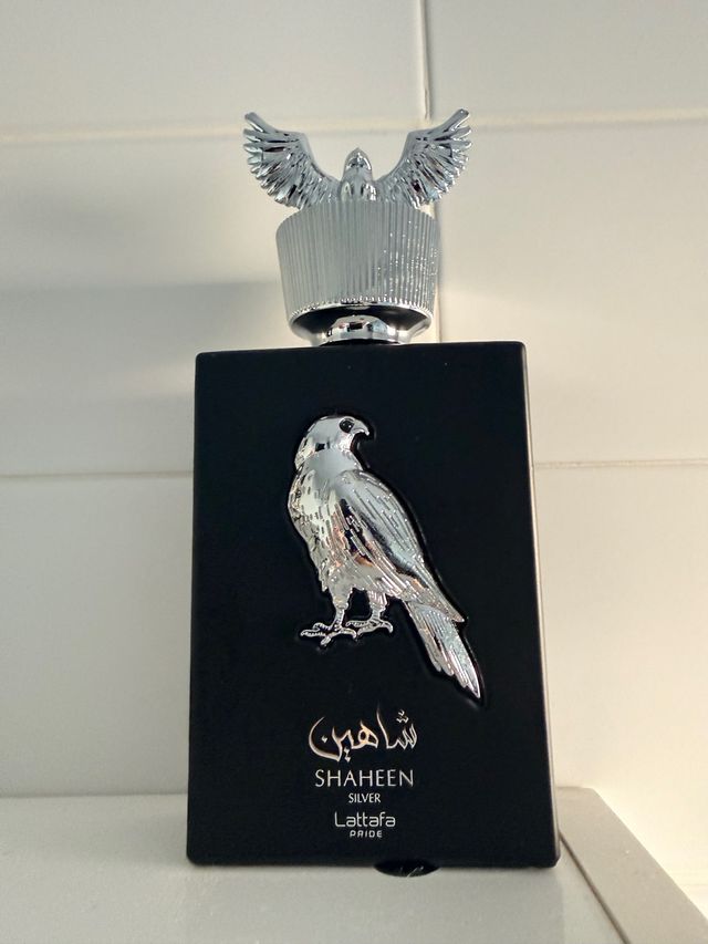 Perfume Lattafa Shaheen Silver Negro
