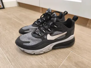 Nike Air React 270 T.37.5