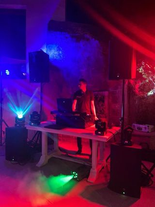 DJ PARA BODAS Y EVENTOS