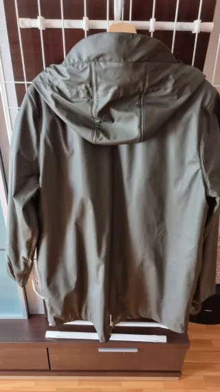 Chubasquero Scalpers Verde Oliva