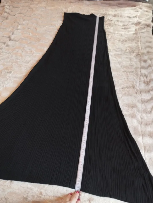 Vestido largo punto negro