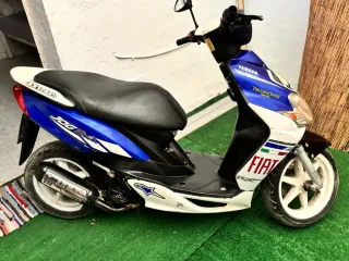 Yamaha Jog RR con motor nuevo