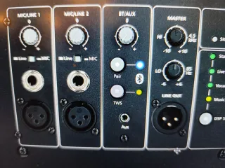 Altavoz Altavox 15" 1000w Autoamplificado Alta gam