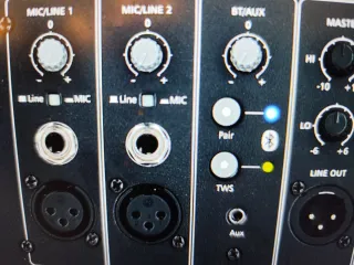 Altavoz Altavox 15" 1000w Autoamplificado Alta gam