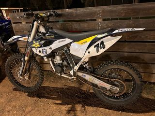 Moto Motocross Husqvarna 85cc 2017