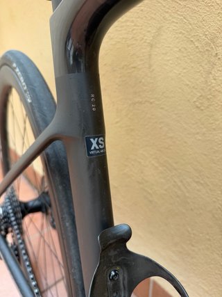 Bicicleta Scott Addict RC 20