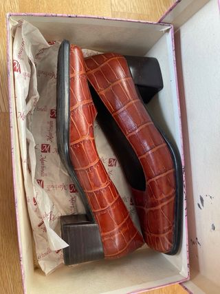 Zapatos de tacón Martinelli marrones NO HAGO ENVÍO